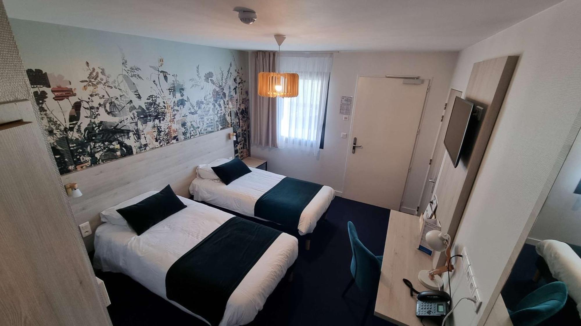 Brit Hotel Au Pays De Vitre Étrelles Eksteriør bilde